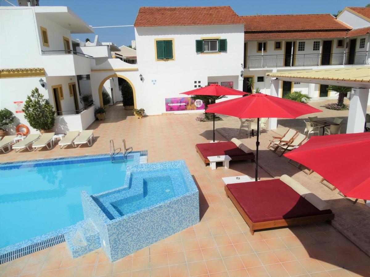 Oasis Beach Club Kávos Exteriör bild